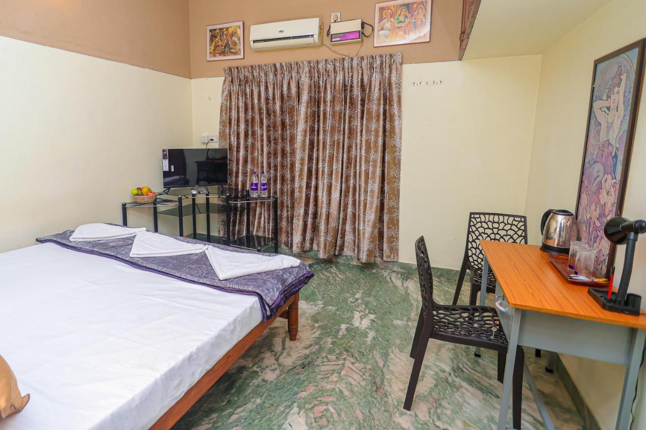 Nalinam Homestay Thiruvananthapuram Ngoại thất bức ảnh