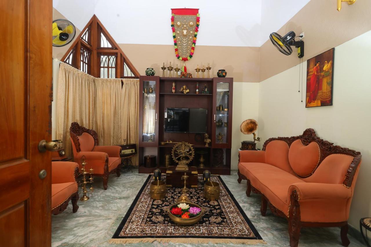 Nalinam Homestay Thiruvananthapuram Ngoại thất bức ảnh